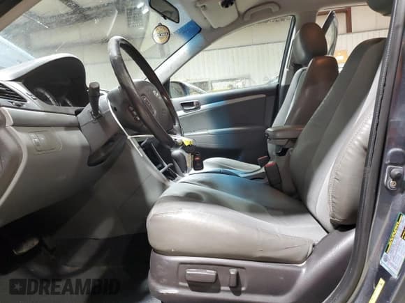 ✅ 2010 Hyundai Sonata Limited • VIN: 5NPEU4AC7AH606068 • Лот: 84190884. Опубликован ранее на Copart с пробегом 278 145 миль. Бесплатный доступ к архиву аукционных продаж из США и подробный отчёт об истории автомобиля на DreamBid. Изображение 7.