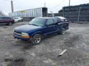 ✅ 2003 Chevrolet S-10 • VIN: 1GCCS19H938235539 • Лот: 41619672. Опубликован ранее на IAAI с пробегом 223 699 миль. Бесплатный доступ к архиву аукционных продаж из США и подробный отчёт об истории автомобиля на DreamBid. Изображение 18.