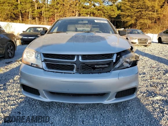 ✅ 2012 Dodge Avenger SE • VIN: 1C3CDZAB9CN102639 • Лот: 83687354. Опубликован ранее на Copart с пробегом 255 778 миль. Бесплатный доступ к архиву аукционных продаж из США и подробный отчёт об истории автомобиля на DreamBid. Изображение 5.