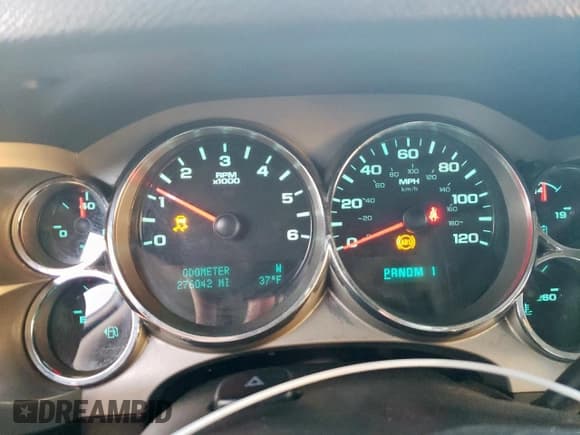 ✅ 2014 Chevrolet Silverado 2500HD LT • VIN: 1GC1KXCG9EF170622 • Лот: 51823865. Опубликован ранее на Copart с пробегом 276 042 миль. Бесплатный доступ к архиву аукционных продаж из США и подробный отчёт об истории автомобиля на DreamBid. Изображение 9.