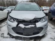 ✅ 2017 Chevrolet Bolt EV Premier • VIN: 1G1FX6S09H4166293 • Lot: 44555285. Wystawiony na Copart z przebiegiem 144 605 mil. Bezpłatny archiwum sprzedaży aukcyjnych z USA i szczegółowy raport historii pojazdu na DreamBid. Zdjęcie 5.