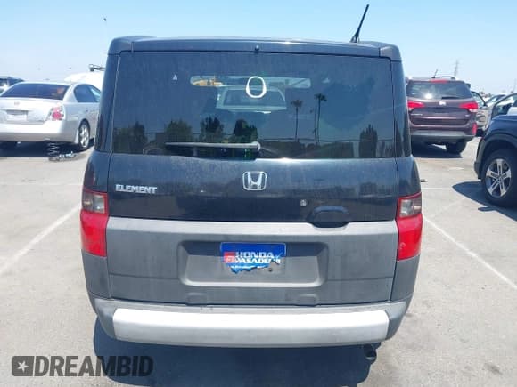 ✅ 2007 Honda Element LX • VIN: 5J6YH18377L017039 • Лот: 42490060. Опубликован ранее на IAAI с пробегом 208 484 миль. Бесплатный доступ к архиву аукционных продаж из США и подробный отчёт об истории автомобиля на DreamBid. Изображение 17.
