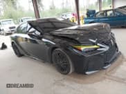 ✅ 2023 Lexus IS 500 F Sport Performance • VIN: JTHAP1D22P5003981 • Lot: 42262101. Wystawiony na IAAI z przebiegiem 13 479 mil. Bezpłatny archiwum sprzedaży aukcyjnych z USA i szczegółowy raport historii pojazdu na DreamBid. Zdjęcie 1.