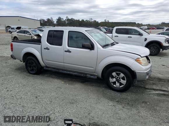 ✅ 2011 Nissan Frontier SV • VIN: 1N6AD0ERXBC400047 • Lot: 85699695. Wystawiony na Copart z przebiegiem 172 276 mil. Bezpłatny archiwum sprzedaży aukcyjnych z USA i szczegółowy raport historii pojazdu na DreamBid. Zdjęcie 4.