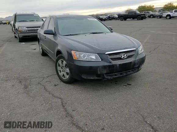 ✅ 2008 Hyundai Sonata GLS • VIN: 5NPET46C98H393145 • Лот: 82044504. Опубликован ранее на Copart с пробегом 166 433 миль. Бесплатный доступ к архиву аукционных продаж из США и подробный отчёт об истории автомобиля на DreamBid. Изображение 11.