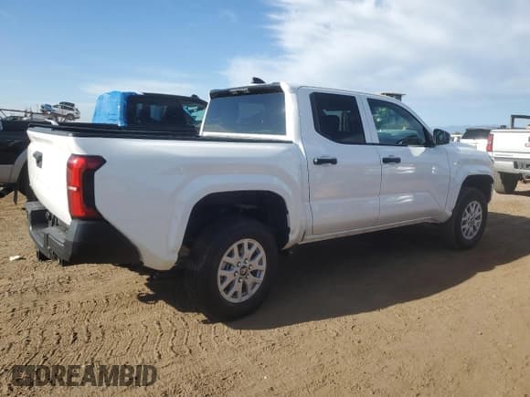 ✅ 2025 Toyota Tacoma SR • VIN: 3TYLD5KN1ST019054 • Lot: 81041175. Listed on Copart with 2,666 mi. Free auction sales archive from the USA and detailed vehicle history report at DreamBid. Image 3.