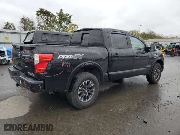 ✅ 2017 Nissan Titan SV • VIN: 1N6AA1E50HN574248 • Lot: 86439065. Listed on Copart with 171,344 mi. Free auction sales archive from the USA and detailed vehicle history report at DreamBid. Image 3.