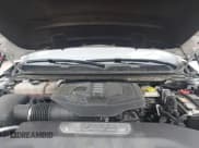 ✅ 2024 Jeep Wagoneer Series II • VIN: 1C4SJSBP2RS101943 • Lot: 42520271. Wystawiony na IAAI z przebiegiem 31 103 mil. Bezpłatny archiwum sprzedaży aukcyjnych z USA i szczegółowy raport historii pojazdu na DreamBid. Zdjęcie 10.