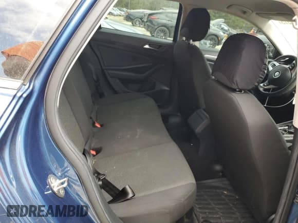 ✅ 2019 Volkswagen Jetta S • VIN: 3VWC57BU9KM032143 • Lot: 52673515. Listed on Copart with 89,236 mi. Free auction sales archive from the USA and detailed vehicle history report at DreamBid. Image 10.