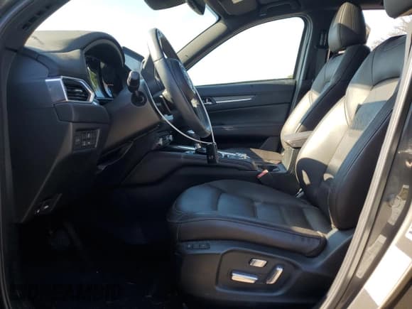 ✅ 2023 Mazda CX-5 Signature • VIN: JM3KFBXY0P0244795 • Lot: 65770745. Listed on Copart with 28,247 mi. Free auction sales archive from the USA and detailed vehicle history report at DreamBid. Image 7.