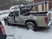 ✅ 2004 Chevrolet Colorado LS Z71 • VIN: 1GCDT196848174976 • Lot: 41465139. Wystawiony na IAAI z przebiegiem 185 149 mil. Bezpłatny archiwum sprzedaży aukcyjnych z USA i szczegółowy raport historii pojazdu na DreamBid. Zdjęcie 15.