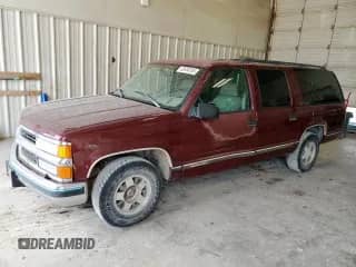 1999 Chevrolet Suburban с VIN 3GNEC16R5XG116087, выставлен на аукционе Copart как лот 65594355 с пробегом 256 091 миль миль и Списание • Salvage title. История ставок и продаж доступна на DreamBid. Изображение 1.