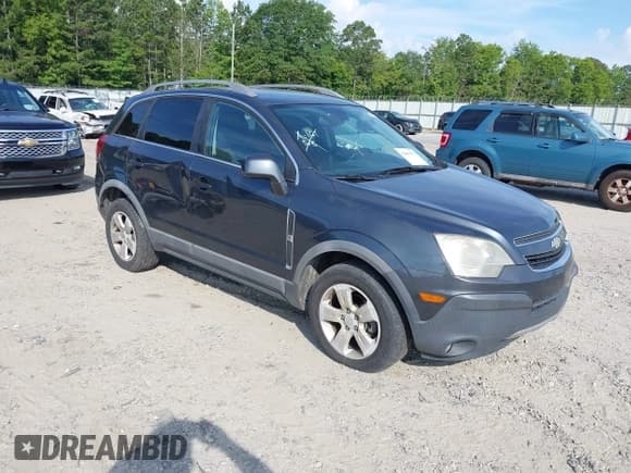✅ 2013 Chevrolet Captiva Sport LS • VIN: 3GNAL2EK6DS534126 • Lot: 42663373. Wystawiony na IAAI z przebiegiem 168 112 mil. Bezpłatny archiwum sprzedaży aukcyjnych z USA i szczegółowy raport historii pojazdu na DreamBid. Zdjęcie 1.