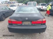 ✅ 1999 Honda Accord LX • VIN: 1HGCG6655XA128898 • Лот: 42918594. Опубликован ранее на IAAI с пробегом 192 151 миль. Бесплатный доступ к архиву аукционных продаж из США и подробный отчёт об истории автомобиля на DreamBid. Изображение 16.