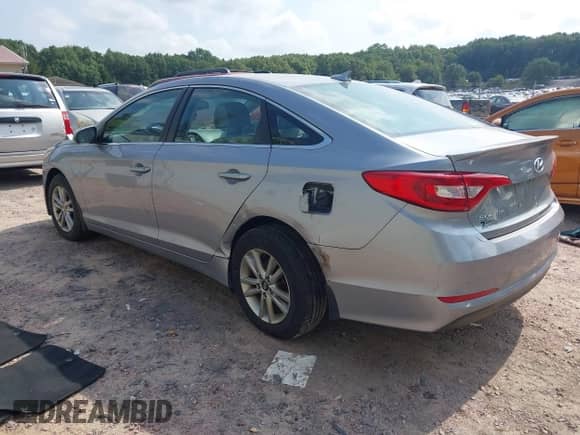 2015 Hyundai Sonata SE с VIN 5NPE24AF3FH157866, выставлен на аукционе IAAI как лот 43257891 с пробегом Не указан миль и . История ставок и продаж доступна на DreamBid. Изображение 3.