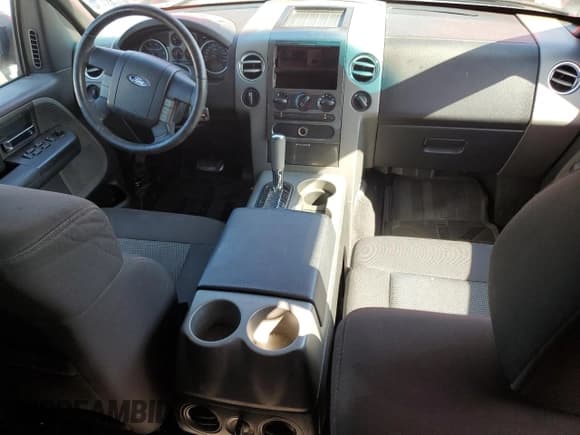 ✅ 2005 Ford F-150 XLT • VIN: 1FTPX14525FB32154 • Lot: 71234425. Listed on Copart with 206,746 mi. Free auction sales archive from the USA and detailed vehicle history report at DreamBid. Image 8.