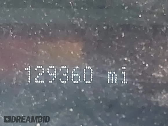 ✅ 2011 Lincoln MKZ • VIN: 3LNHL2GC9BR760545 • Lot: 42717980. Listed on IAAI with 129,360 mi. Free auction sales archive from the USA and detailed vehicle history report at DreamBid. Image 15.