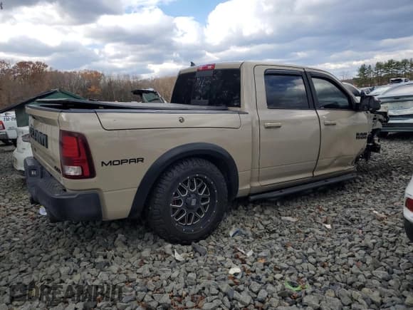✅ 2017 Ram 1500 Rebel • VIN: 1C6RR7YT4HS619518 • Lot: 92063745. Listed on Copart with 112,433 mi. Free auction sales archive from the USA and detailed vehicle history report at DreamBid. Image 3.