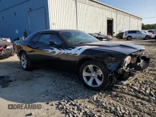 ✅ 2018 Dodge Challenger SXT Plus • VIN: 2C3CDZAG4JH245581 • Lot: 68118064. Wystawiony na Copart z przebiegiem 100 784 mil. Bezpłatny archiwum sprzedaży aukcyjnych z USA i szczegółowy raport historii pojazdu na DreamBid. Zdjęcie 4.