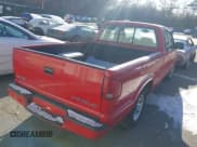 ✅ 2003 Chevrolet S-10 LS • VIN: 1GCCS19X938215203 • Лот: 41275957. Опубликован ранее на IAAI с пробегом 105 763 миль. Бесплатный доступ к архиву аукционных продаж из США и подробный отчёт об истории автомобиля на DreamBid. Изображение 4.