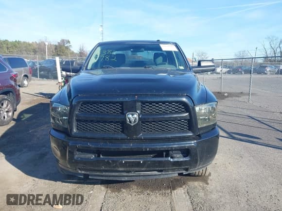 ✅ 2013 Ram 2500 Tradesman • VIN: 3C6UR5HL0DG528326 • Lot: 43829782. Wystawiony na IAAI z przebiegiem 120 109 mil. Bezpłatny archiwum sprzedaży aukcyjnych z USA i szczegółowy raport historii pojazdu na DreamBid. Zdjęcie 12.