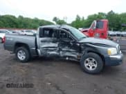 ✅ 2005 Dodge Dakota SLT • VIN: 1D7HW48N55S338679 • Lot: 42525904. Listed on IAAI with 107,988 mi. Free auction sales archive from the USA and detailed vehicle history report at DreamBid. Image 6.