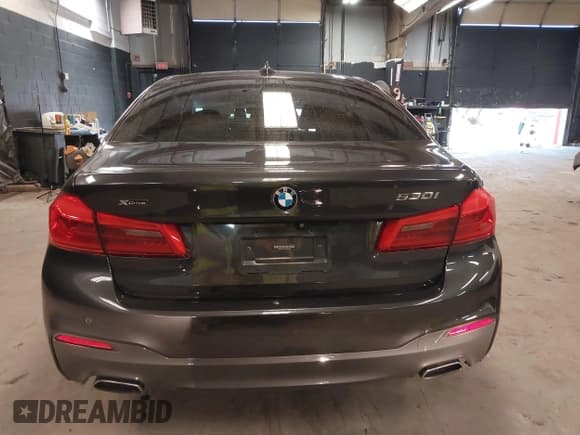 ✅ 2019 BMW 5 Series 530i xDrive • VIN: WBAJA7C57KWW45999 • Lot: 42540573. Listed on IAAI with 42,463 mi. Free auction sales archive from the USA and detailed vehicle history report at DreamBid. Image 16.