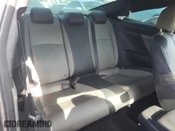 ✅ 2016 Honda Civic EX-L • VIN: 2HGFC3B79GH355916 • Лот: 63323795. Опубликован ранее на Copart с пробегом 152 008 миль. Бесплатный доступ к архиву аукционных продаж из США и подробный отчёт об истории автомобиля на DreamBid. Изображение 10.