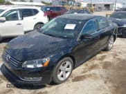 ✅ 2015 Volkswagen Passat S • VIN: 1VWAT7A30FC093068 • Lot: 43309416. Wystawiony na IAAI z przebiegiem 94 913 mil. Bezpłatny archiwum sprzedaży aukcyjnych z USA i szczegółowy raport historii pojazdu na DreamBid. Zdjęcie 17.