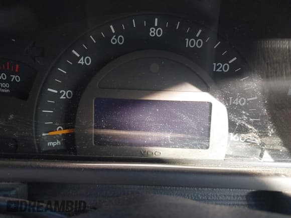 ✅ 2003 Mercedes-Benz C 240 • VIN: WDBRF61J13A480675 • Lot: 43861184. Wystawiony na IAAI z przebiegiem Nie podano. Bezpłatny archiwum sprzedaży aukcyjnych z USA i szczegółowy raport historii pojazdu na DreamBid. Zdjęcie 7.