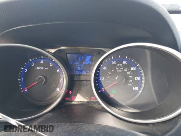 2015 Hyundai Tucson GLS with VIN KM8JTCAF3FU985505, listed as a IAAI auction lot 43494639 with 175,588 mi miles and . Bid and sale history available at DreamBid. Image 7.