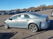 ✅ 2009 Chevrolet Malibu 1LT • VIN: 1G1ZH57B394103058 • Lot: 43605264. Listed on IAAI with 152,097 mi. Free auction sales archive from the USA and detailed vehicle history report at DreamBid. Image 14.