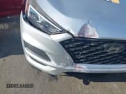 ✅ 2019 Hyundai Tucson SE • VIN: KM8J23A41KU052763 • Лот: 43266597. Опубликован ранее на IAAI с пробегом 95 094 миль. Бесплатный доступ к архиву аукционных продаж из США и подробный отчёт об истории автомобиля на DreamBid. Изображение 19.