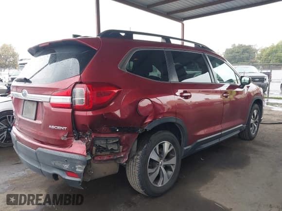 ✅ 2019 Subaru Ascent Premium • VIN: 4S4WMAFD0K3445382 • Lot: 43750624. Listed on IAAI with 196,617 mi. Free auction sales archive from the USA and detailed vehicle history report at DreamBid. Image 4.