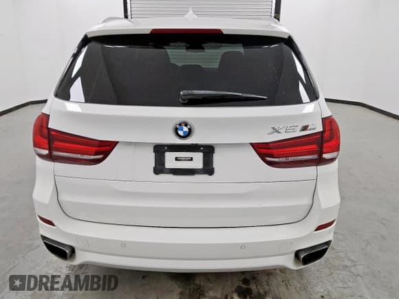 ✅ 2018 BMW X5 xDrive50i • VIN: 5UXKR6C50J0U15456 • Лот: 72103535. Опубликован ранее на Copart с пробегом 116 987 миль. Бесплатный доступ к архиву аукционных продаж из США и подробный отчёт об истории автомобиля на DreamBid. Изображение 6.