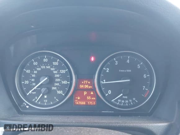 ✅ 2009 BMW 3 Series 328i • VIN: WBAPH57539NL79255 • Lot: 42808808. Listed on IAAI with 147,688 mi. Free auction sales archive from the USA and detailed vehicle history report at DreamBid. Image 7.