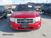 ✅ 2010 Ford Escape XLT • VIN: 1FMCU9D74AKB93509 • Lot: 43719433. Wystawiony na IAAI z przebiegiem 103 996 mil. Bezpłatny archiwum sprzedaży aukcyjnych z USA i szczegółowy raport historii pojazdu na DreamBid. Zdjęcie 6.