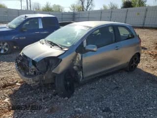 ✅ 2008 Toyota Yaris • VIN: JTDJT923785201268 • Лот: 52219355. Опубликован ранее на Copart с пробегом 278 077 миль. Бесплатный доступ к архиву аукционных продаж из США и подробный отчёт об истории автомобиля на DreamBid. Изображение 1.