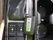 ✅ 2014 Hyundai Azera Limited • VIN: KMHFH4JG7EA378755 • Лот: 42027136. Опубликован ранее на IAAI с пробегом 216 082 миль. Бесплатный доступ к архиву аукционных продаж из США и подробный отчёт об истории автомобиля на DreamBid. Изображение 11.