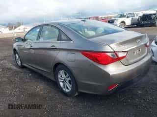 2014 Hyundai Sonata GLS с VIN 5NPEB4AC1EH914722, выставлен на аукционе IAAI как лот 43496417 с пробегом 169 829 миль миль и . История ставок и продаж доступна на DreamBid. Изображение 3.