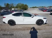 ✅ 2025 Toyota Camry SE • VIN: 4T1DAACK3SU575511 • Лот: 43449178. Опубликован ранее на IAAI с пробегом 9 721 миль. Бесплатный доступ к архиву аукционных продаж из США и подробный отчёт об истории автомобиля на DreamBid. Изображение 13.