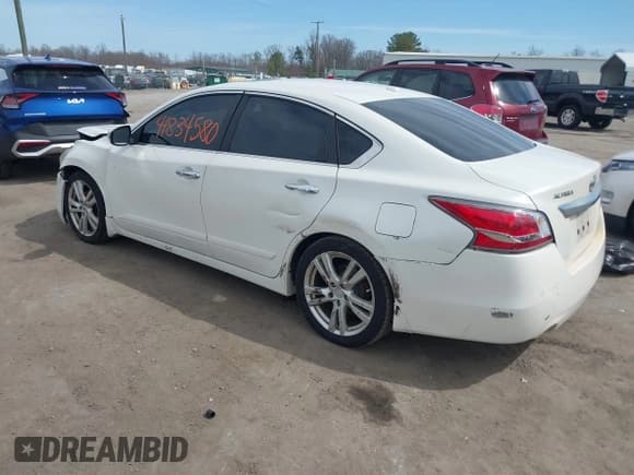 ✅ 2015 Nissan Altima SL • VIN: 1N4BL3AP1FC448712 • Lot: 41834580. Listed on IAAI with 165,633 mi. Free auction sales archive from the USA and detailed vehicle history report at DreamBid. Image 3.