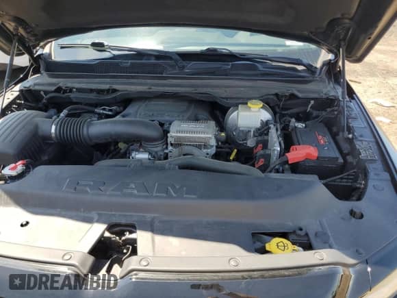 2020 Ram 1500 Big Horn z VIN 1C6SRFFT6LN327830, wystawiony jako Copart lot #66018805 z przebiegiem 117 380 mil mil oraz Szkoda całkowita • Salvage title. Historia ofert i sprzedaży dostępna na DreamBid. Obrazek 11.