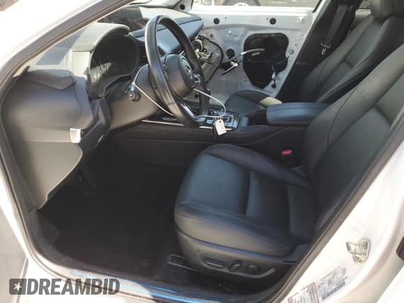 ✅ 2023 Mazda CX-30 S Preferred • VIN: 3MVDMBCM2PM540617 • Lot: 69992495. Listed on Copart with 11,987 mi. Free auction sales archive from the USA and detailed vehicle history report at DreamBid. Image 7.