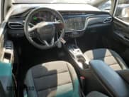 ✅ 2023 Chevrolet Bolt EV 1LT • VIN: 1G1FW6S06P4140543 • Lot: 71233634. Wystawiony na Copart z przebiegiem 29 006 mil. Bezpłatny archiwum sprzedaży aukcyjnych z USA i szczegółowy raport historii pojazdu na DreamBid. Zdjęcie 8.