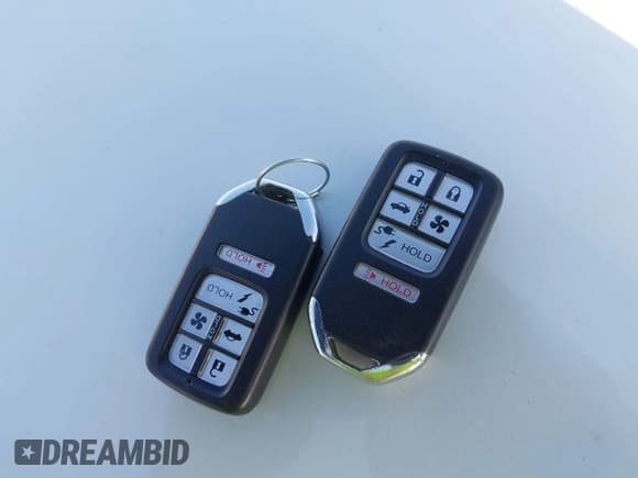 ✅ 2019 Honda Clarity • VIN: JHMZC5F18KC002087 • Lot: 43846306. Listed on IAAI with 158,958 mi. Free auction sales archive from the USA and detailed vehicle history report at DreamBid. Image 11.