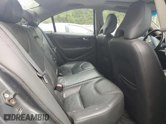 ✅ 2007 Volvo S60 2.5L Turbo • VIN: YV1RS592872611793 • Lot: 80065285. Wystawiony na Copart z przebiegiem 217 120 mil. Bezpłatny archiwum sprzedaży aukcyjnych z USA i szczegółowy raport historii pojazdu na DreamBid. Zdjęcie 10.