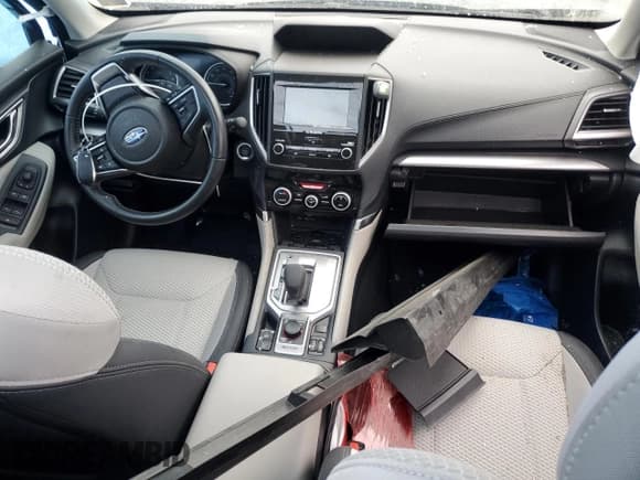 ✅ 2024 Subaru Forester Premium • VIN: JF2SKADC4RH456760 • Lot: 90131645. Wystawiony na Copart z przebiegiem 12 809 mil. Bezpłatny archiwum sprzedaży aukcyjnych z USA i szczegółowy raport historii pojazdu na DreamBid. Zdjęcie 8.