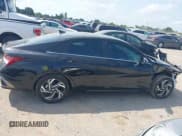 ✅ 2025 Hyundai Elantra Limited • VIN: KMHLP4DGXSU964944 • Lot: 43139973. Wystawiony na IAAI z przebiegiem 1 833 mil. Bezpłatny archiwum sprzedaży aukcyjnych z USA i szczegółowy raport historii pojazdu na DreamBid. Zdjęcie 13.