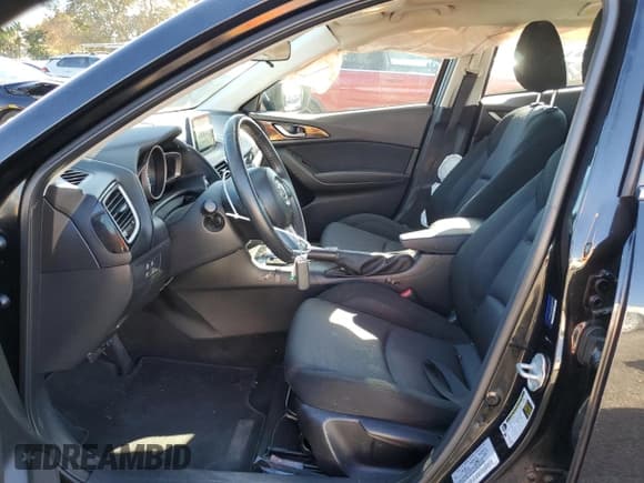 ✅ 2015 Mazda 3 i Touring • VIN: JM1BM1L72F1247535 • Lot: 91907405. Wystawiony na Copart z przebiegiem 82 180 mil. Bezpłatny archiwum sprzedaży aukcyjnych z USA i szczegółowy raport historii pojazdu na DreamBid. Zdjęcie 7.